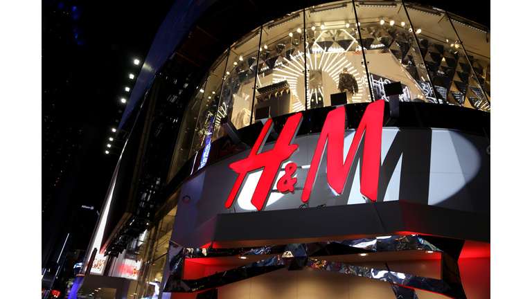 H&M In Times Square