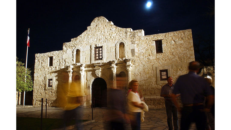 San Antonio Remembers The Fall Of The Alamo