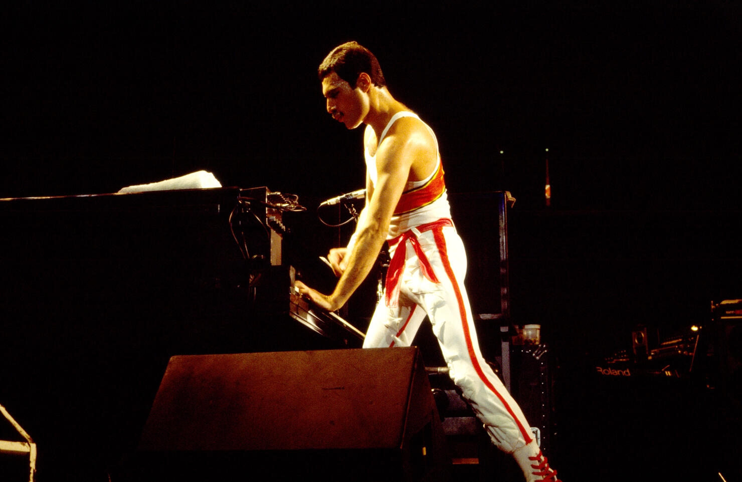 Queen Onstage At Byrne Arena
