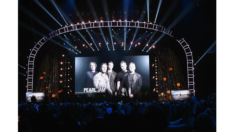 32nd Annual Rock & Roll Hall Of Fame Induction Ceremony - Show