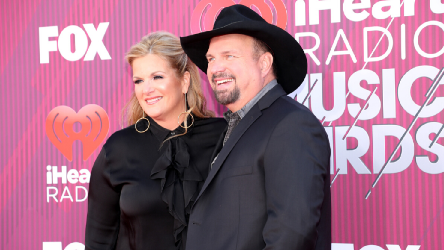 Garth Brooks And Trisha Yearwood Donate $1 Million To Coronavirus Efforts
