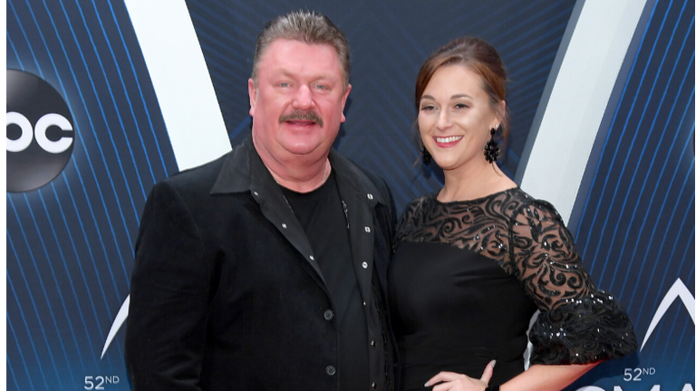 Joe Diffie's Wife Tara Shares Their Last Photo Taken Together