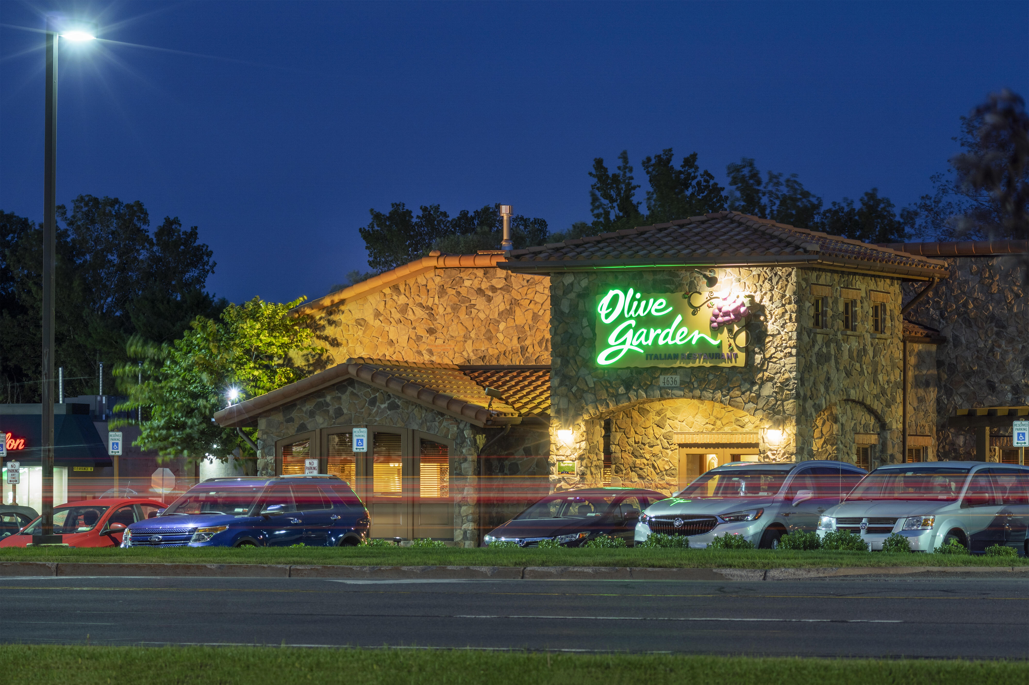 Olive Garden Introduces Buy One, Take One Carside ToGo Offer | iHeartRadio