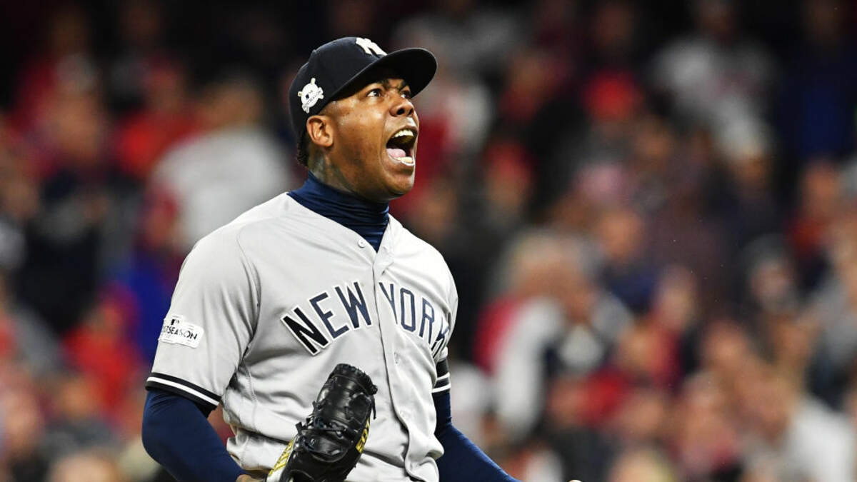 Photo Emerges of Aroldis Chapman Getting Ready for 2020 and He Looks  Unreasonably Jacked