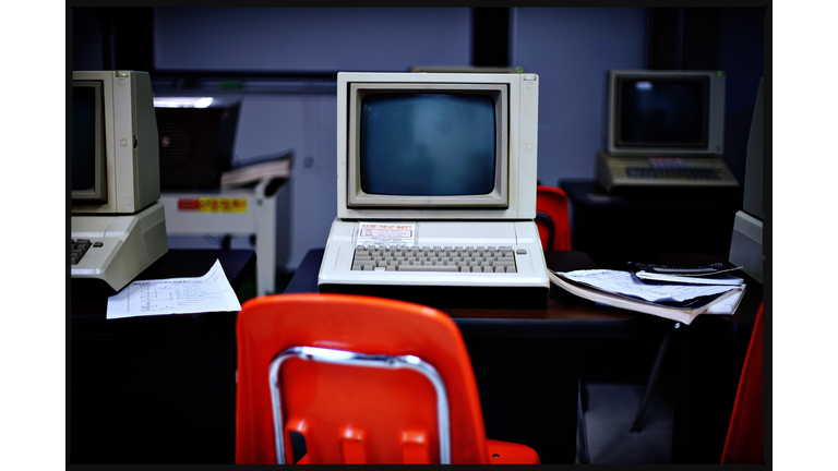 classic computer classroom