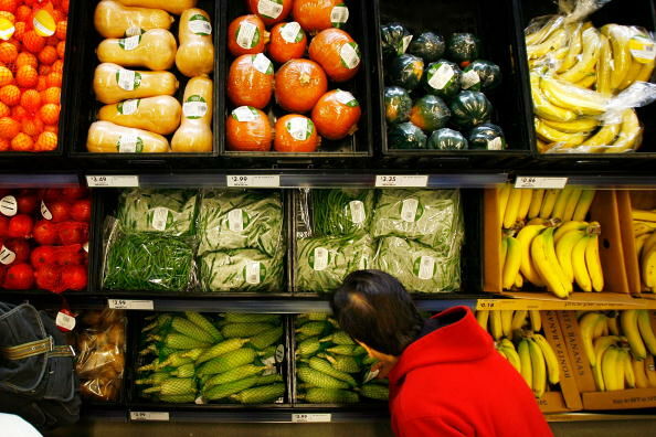 Tesco Opens First Of Its "Fresh And Easy" Stores In L.A