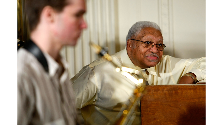 Ellis Marsalis listens during a classroom session at the East Room of the White House June 15, 2009 in Washington, DC. (Getty Images)