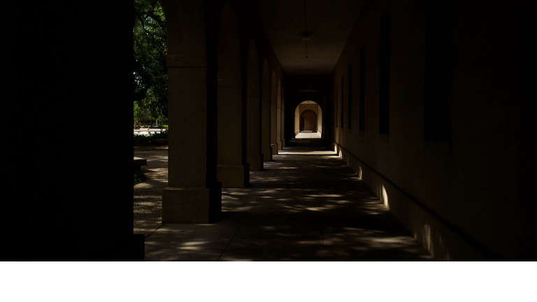 An empty walkway on the LSU "Quad". (Getty Images)
