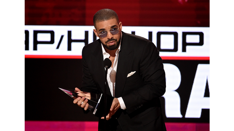 2016 American Music Awards - Show