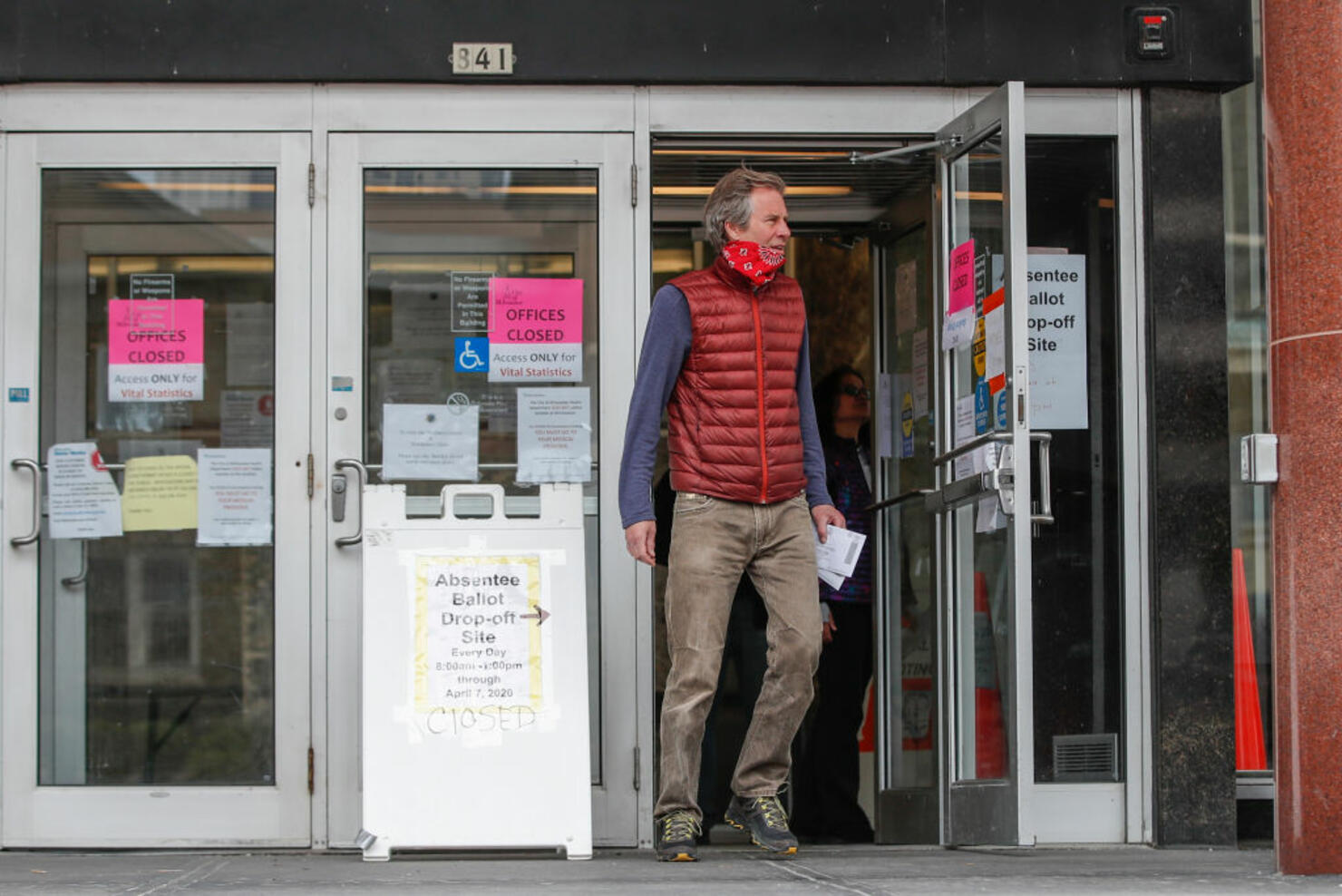 US-VIRUS-HEALTH-POLITICS-VOTE