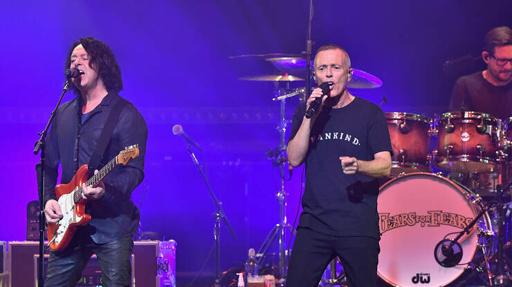 Tears For Fears' Curt Smith Performs Mad World With Daughter | 101.5 ...