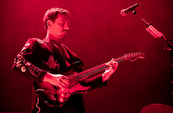 CHARLOTTE, NORTH CAROLINA - MARCH 06: Musician Sturgill Simpson performs at Spectrum Center on March 06, 2020 in Charlotte, North Carolina. (Photo by Jeff Hahne/Getty Images)