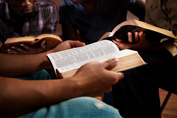 Bible Sales Soar With More Young, First-Time Buyers Seeking Peace |  NewsRadio 740 KTRH