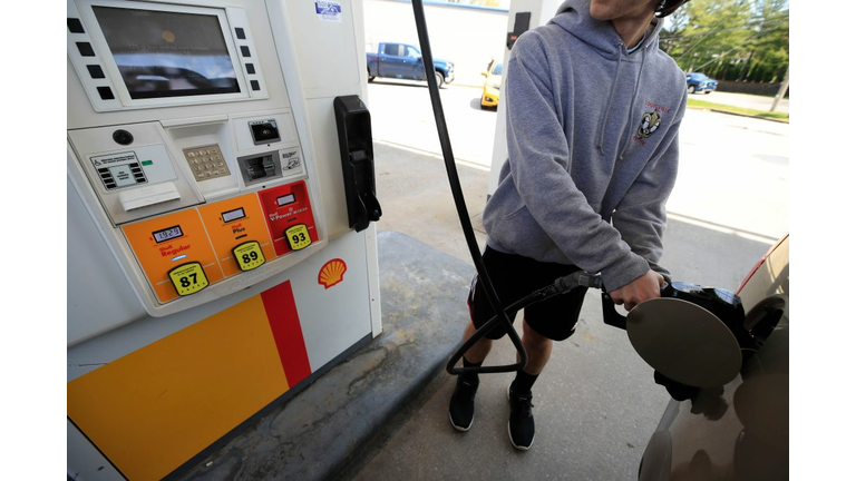 National Gas Price Average Drops Below 2 Dollars A Gallon