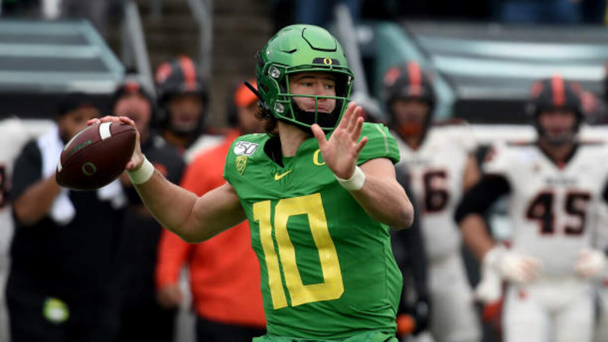 A shirtless Justin Herbert? Oregon Ducks say their QB's come out