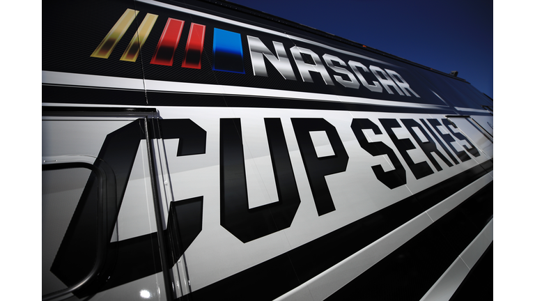 NASCAR Cup Series FanShield 500 - Practice