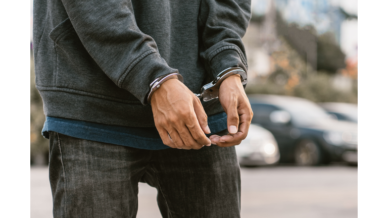 Lincoln, Nebraska Man Arrested After Walking Around Naked in a Walmart