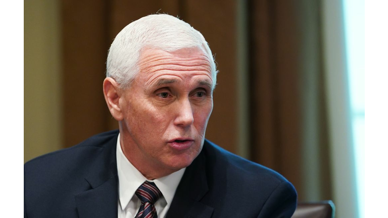 US-HEALTH-VIRUS-POLITICS-TRUMP