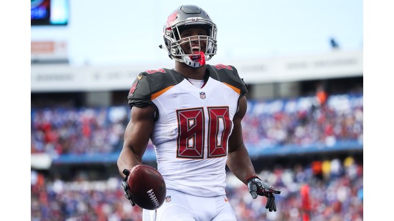 Tampa Bay Buccaneers v Buffalo Bills