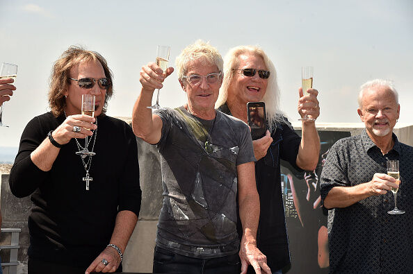 REO Speedwagon Receives RIAA Diamond Award For "Hi Infidelity"