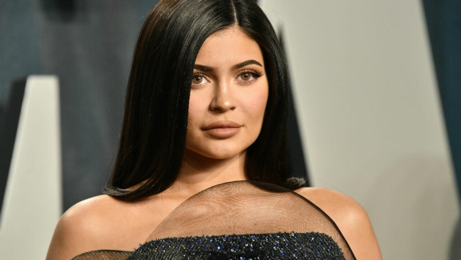 MakeupFree Kylie Jenner Looks Unrecognizable In Quarantine Paparazzi