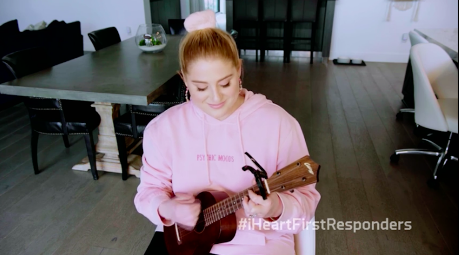 The Ukulele Teacher - Title - Meghan Trainor (Page 1) Watch the lesson  here