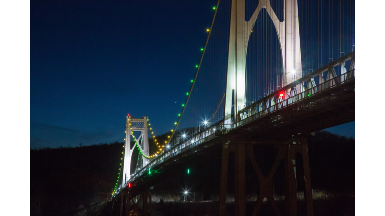 National Landmarks Illuminated Across U.S. To Shine Light On Ebola Crisis And Show Solidarity With West Africa