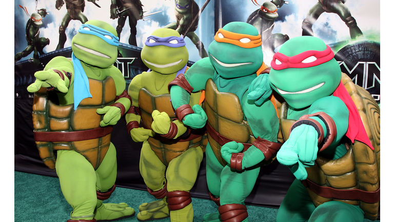 Premiere Of Warner Bros "Teenage Mutant Ninja Turtles" - Arrivals
