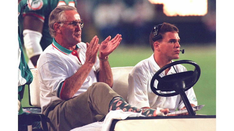 FOOTBALL-DOLPHINS,CHIEFS