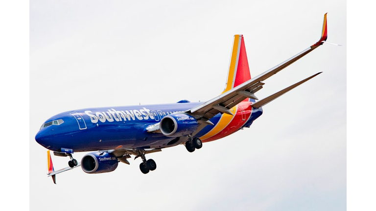 Southwest Airlines approaches for landing
