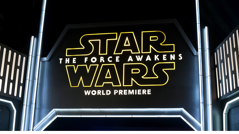 Premiere Of Walt Disney Pictures And Lucasfilm's "Star Wars: The Force Awakens" - Arrivals