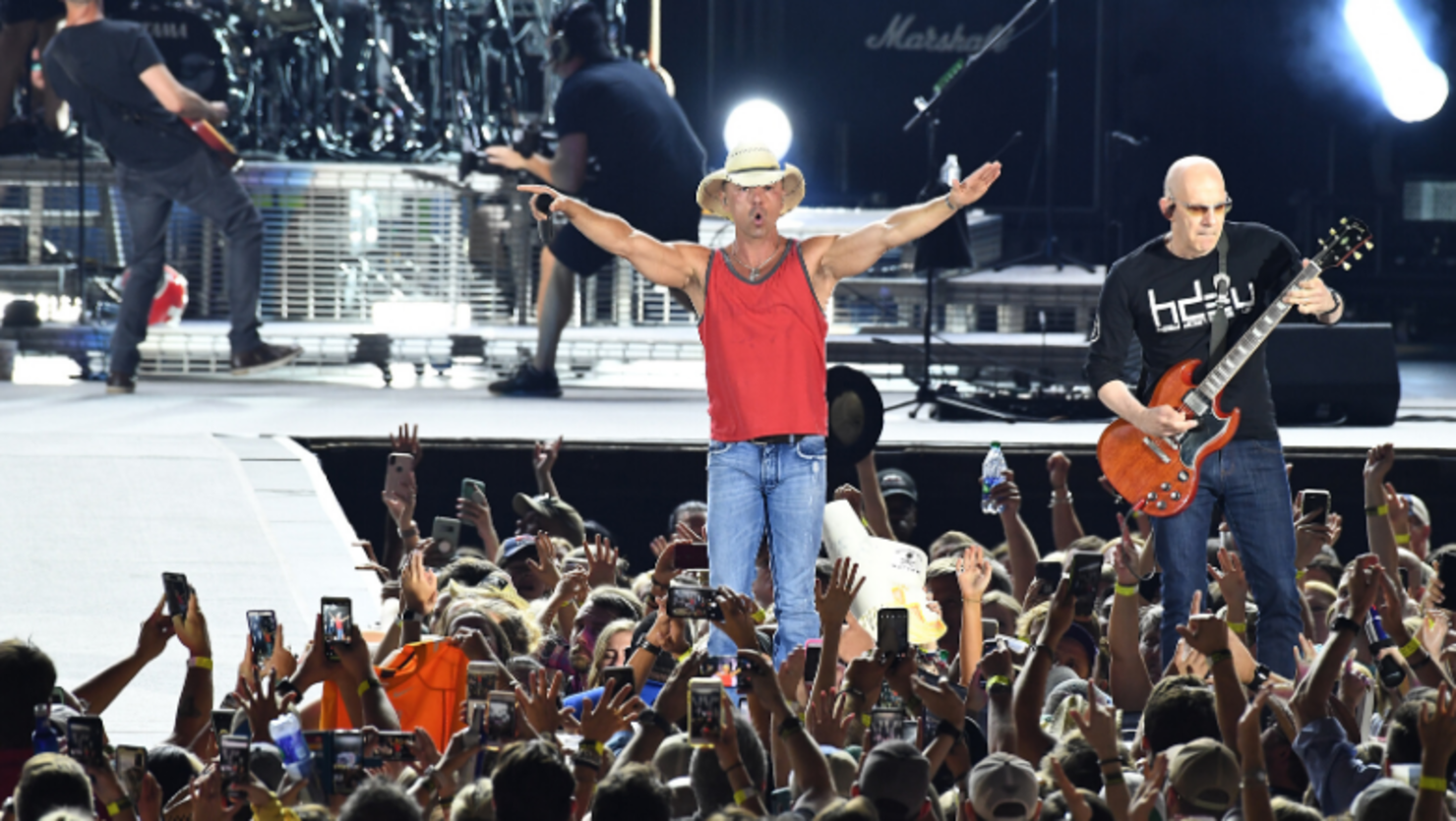 Kenny Chesney Tributes No Shoes Nation In New 'We Do' Music Video