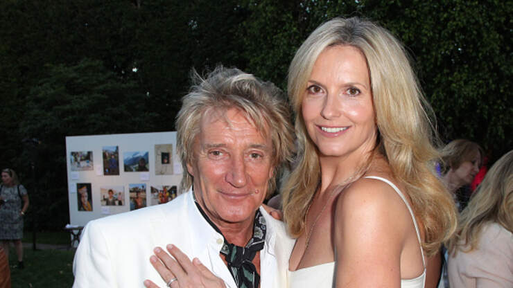 Rod Stewart Sings 'Forever Young' To Wish Mom's Happy Mother's Day ...