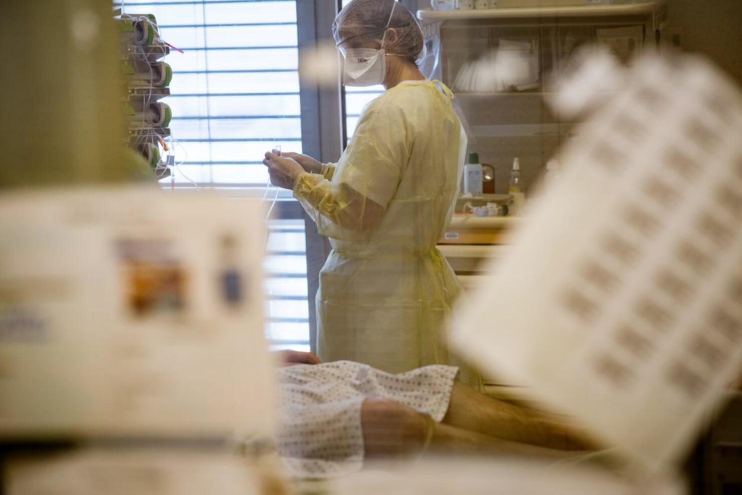 FRANCE-HEALTH-VIRUS-HOSPITAL