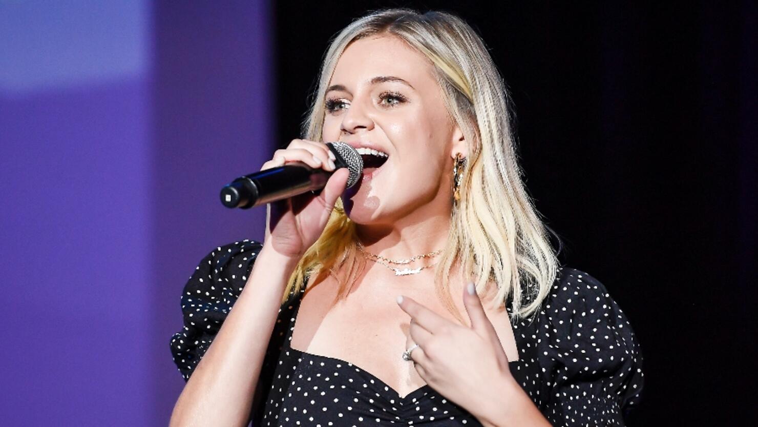 Kelsea Ballerini Performs 'Secondhand Smoke' For The First Time Ever ...