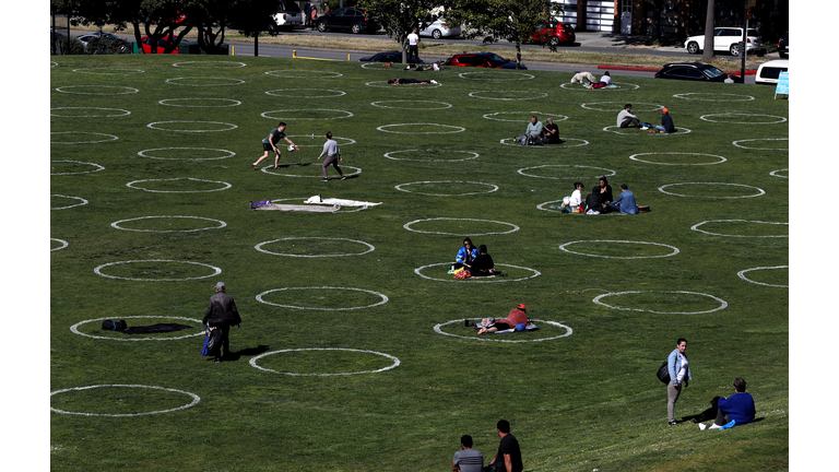 Mission Dolores Park In San Francisco Encourages Social Distancing With Marked Circles