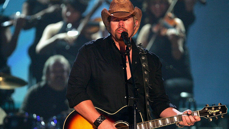 Toby Keith Launches ‘Furniture Store Guitar Sessions’ | iHeartRadio