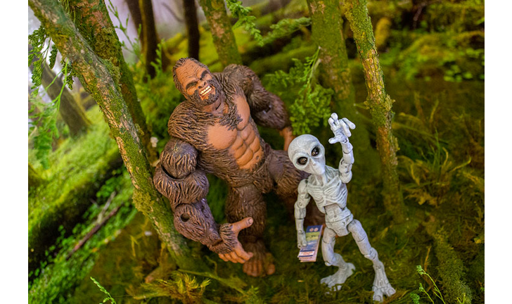 Original Figurines of Bigfoot and Alien