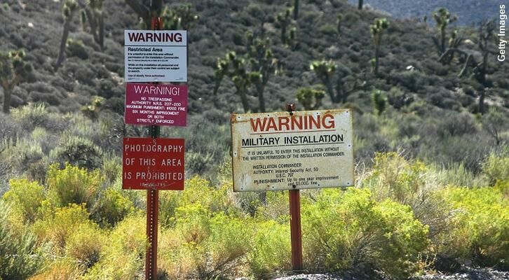 Area 51 Secrets / UFO Investigations
