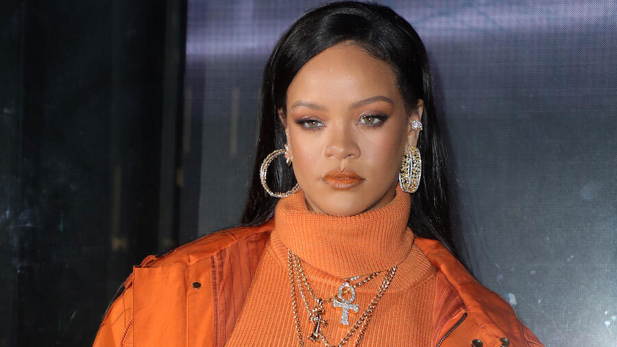 Rihanna Demands Justice For George Floyd's Murder In Powerful Statement ...