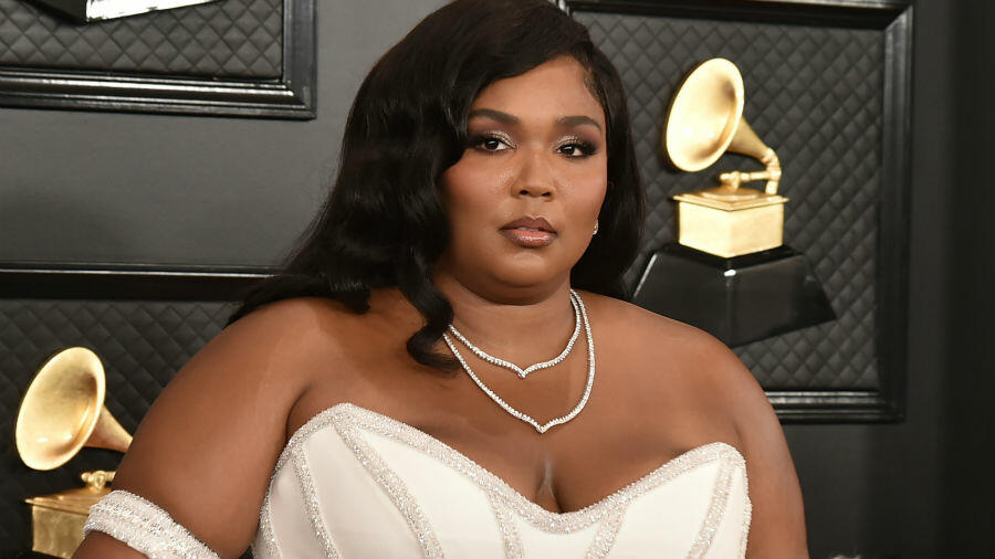 Lizzo Tears Up While Addressing Racism, Violence Amid George Floyd ...