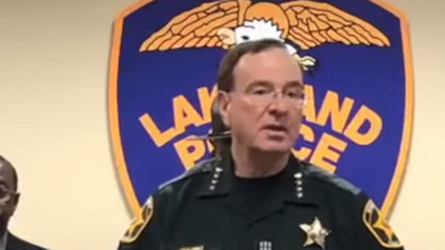 Florida Sheriff Encourages Residents To Shoot Looters | IHeart