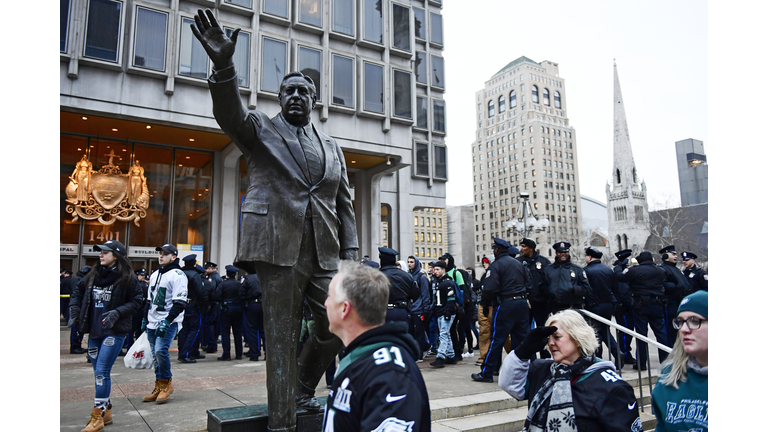 Frank Rizzo statue (Getty)