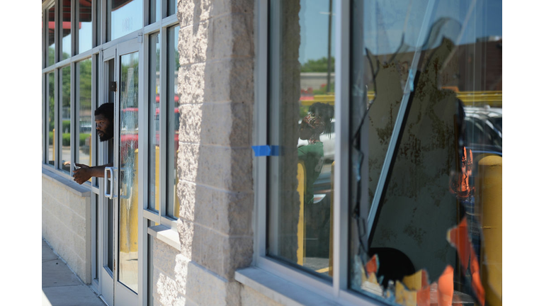 U.S. Cities Clean Up Damage As Riots Continue Across The Country