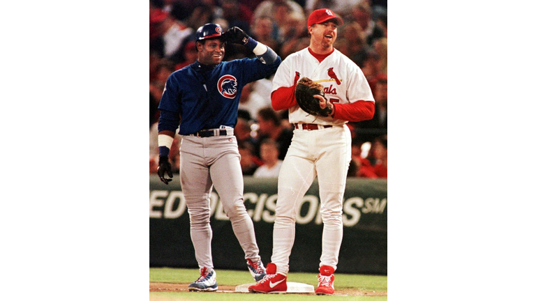 BBN-CUBS-CARDINALS-MCGWIRE-SOSA