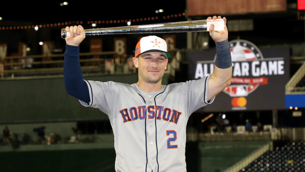 Astros' Alex Bregman gets engaged to Reagan Howard