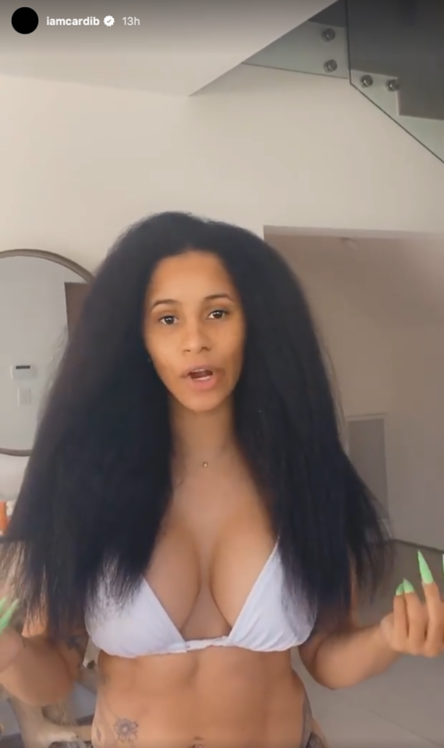 Cardi B Looks Unbelievable Embracing Her Natural Hair Texture: See The Pic  | iHeart