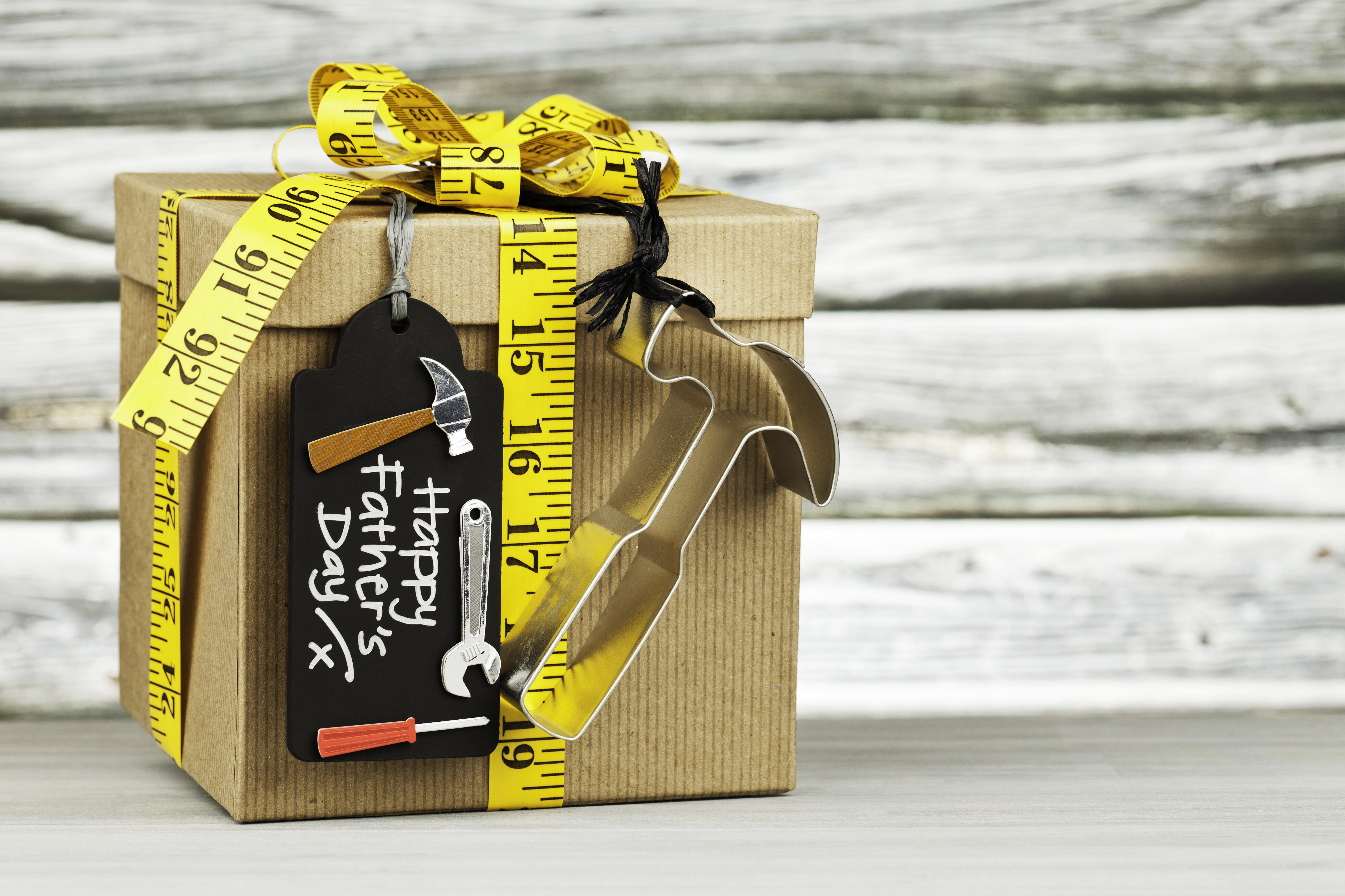 крутой подарок папе. подарочный бокс папе. набор для мужчин в подарок. товары подарок для папы. подароапапе на день рождения.