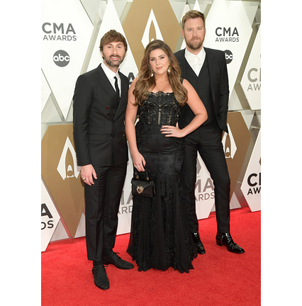 The 53rd Annual CMA Awards - Arrivals