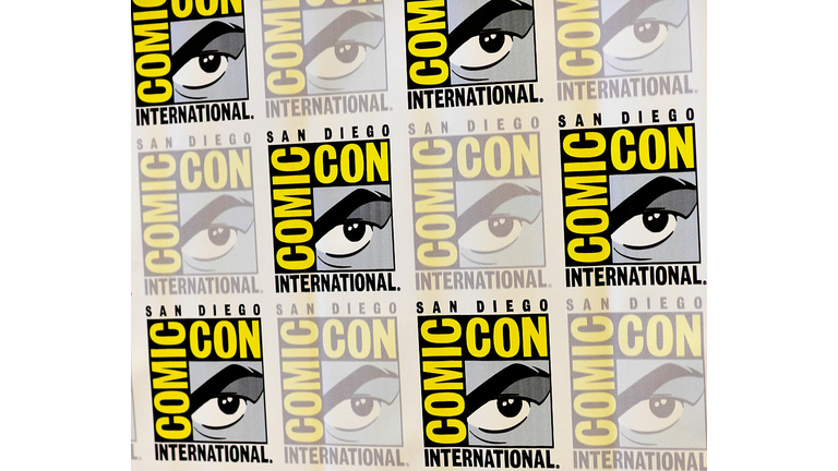 Comic-Con International 2016 - "The 100" Press Line